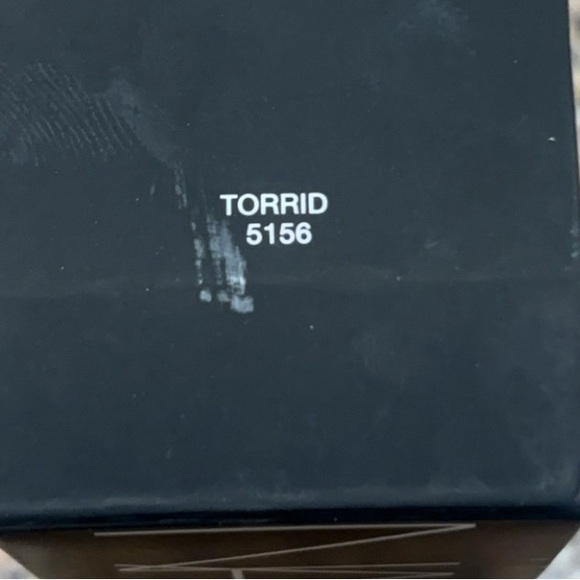 NARS Liquid Blush - Picture 2 of 4